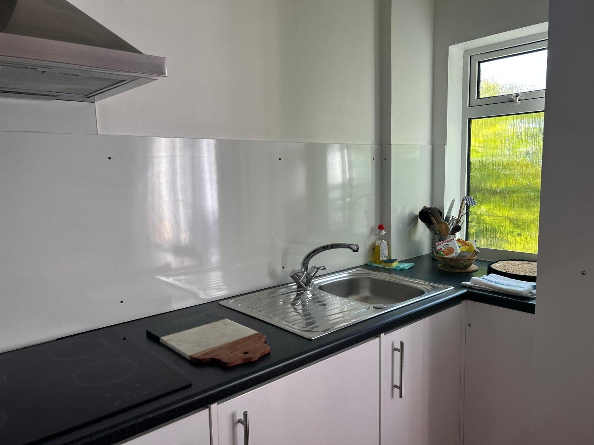 Byways Serviced Apartments Salisbury Esterno foto