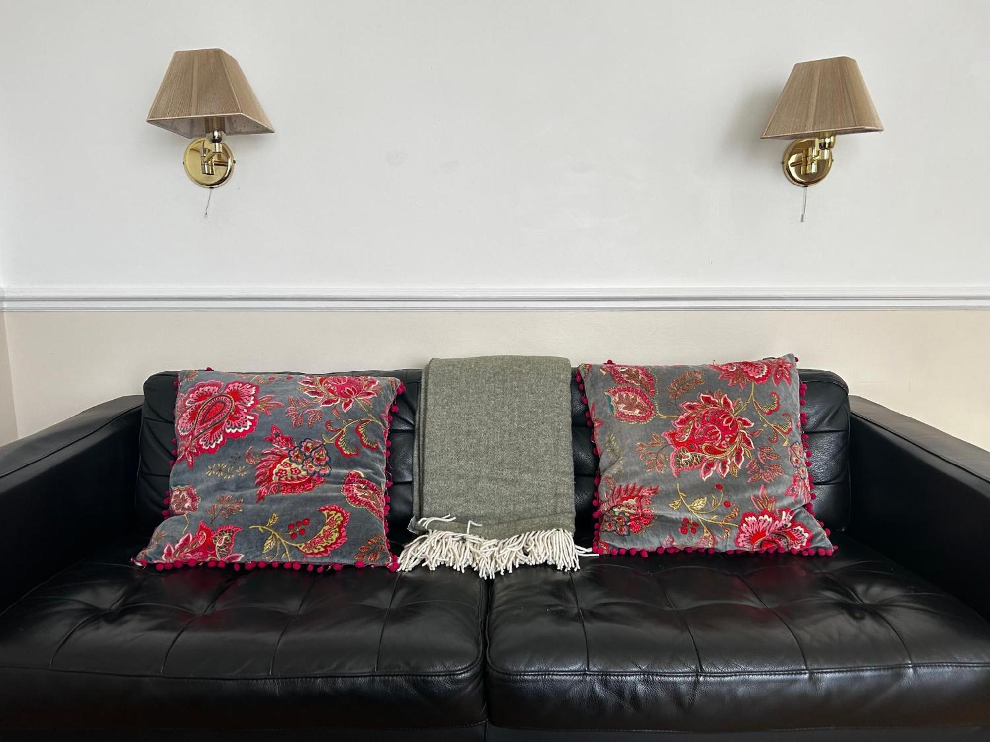Byways Serviced Apartments Salisbury Esterno foto