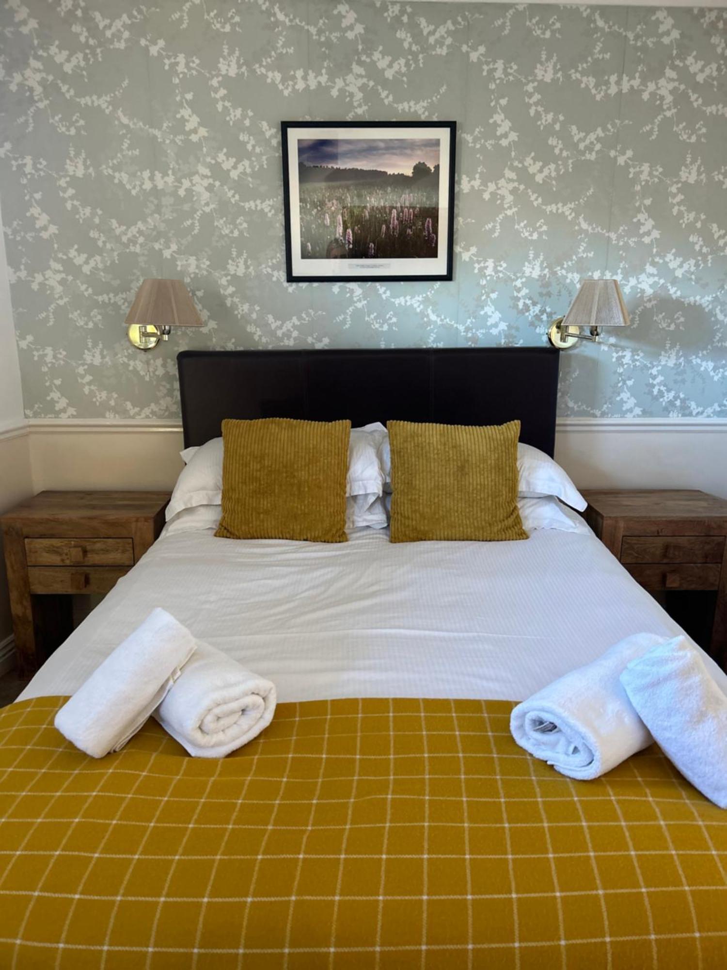 Byways Serviced Apartments Salisbury Esterno foto